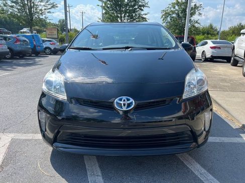 Used 2012 Toyota Prius Two FWD image 2