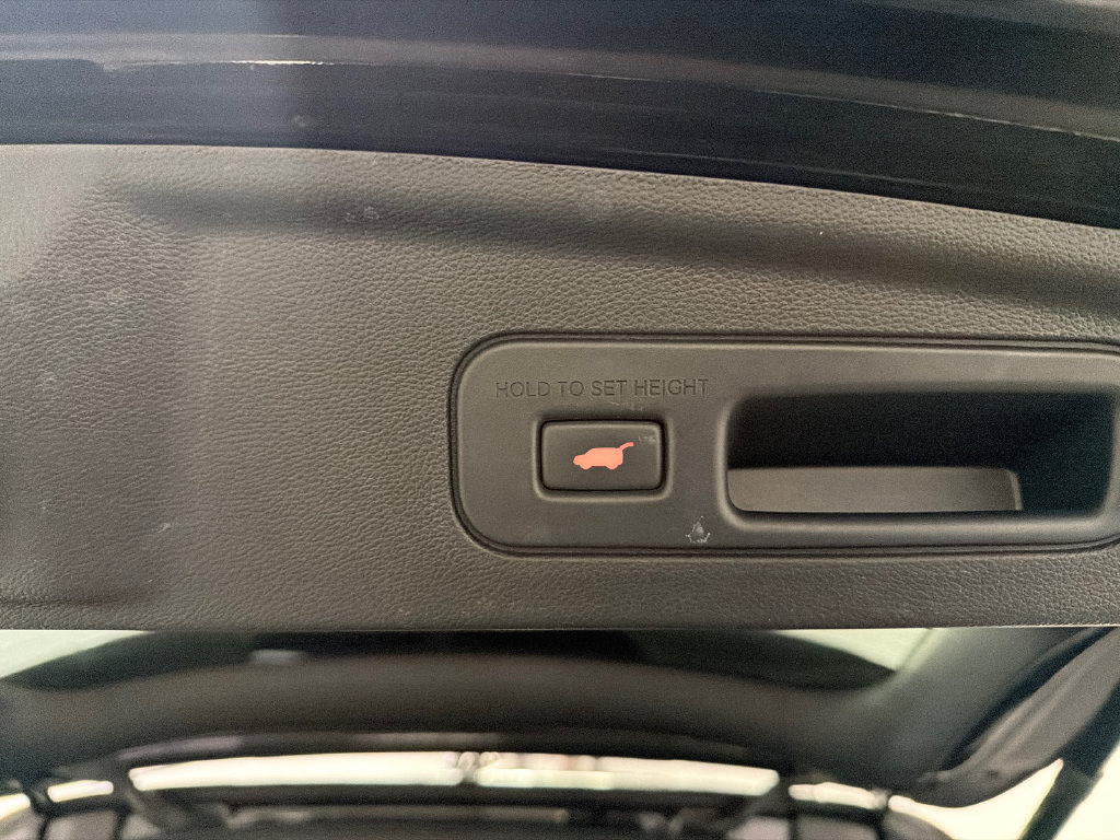 Used 2022 Acura MDX w/ Technology Package FWD image 21