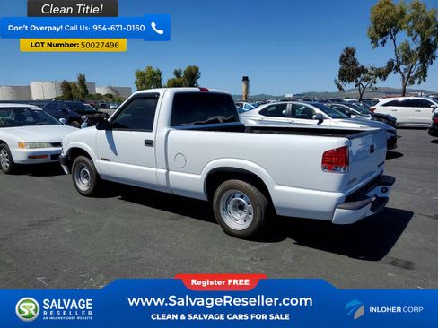 Used 2003 Chevrolet S10 Pickup 2WD Regular Cab image 3