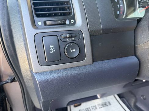 Used 2011 Honda CR-V LX image 19
