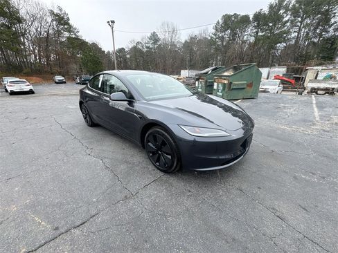 Used 2025 Tesla Model 3 Long Range image 2