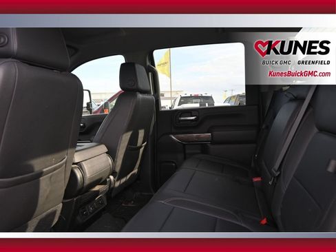 Used 2023 Chevrolet Silverado 3500 LTZ AWD/4WD image 17