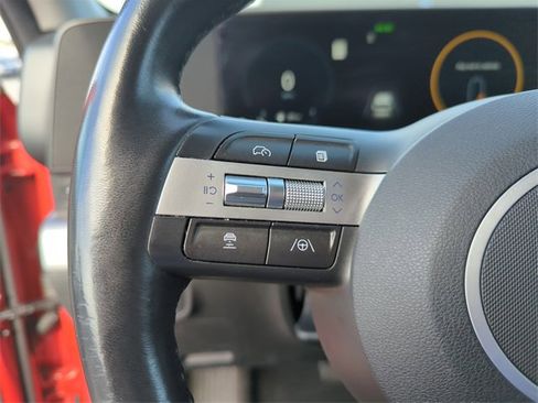 Used 2024 Hyundai Kona Limited image 35