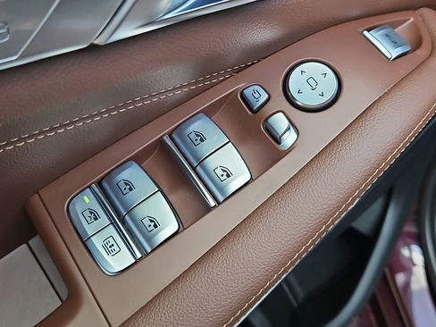 Used 2022 BMW X7 xDrive40i w/ Executive Package image 23