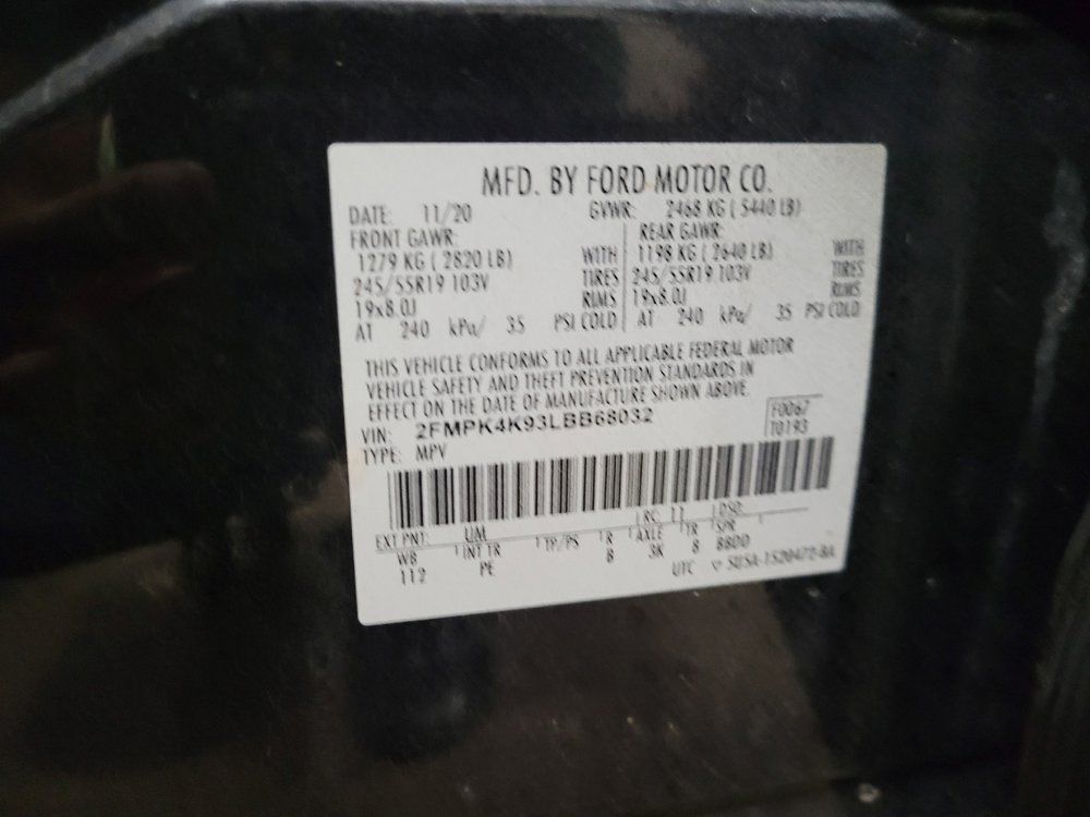 Used 2020 Ford Edge Titanium w/ Equipment Group 301A AWD/4WD image 33