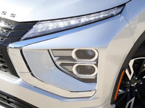 New 2026 Mitsubishi Eclipse Cross SEL image 2