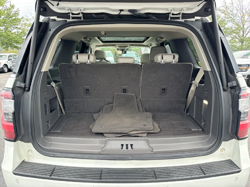 Used 2021 Ford Expedition Limited AWD/4WD image 26