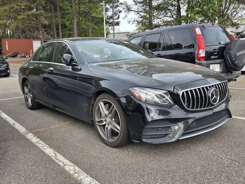 Used 2017 Mercedes-Benz E 300 image 3