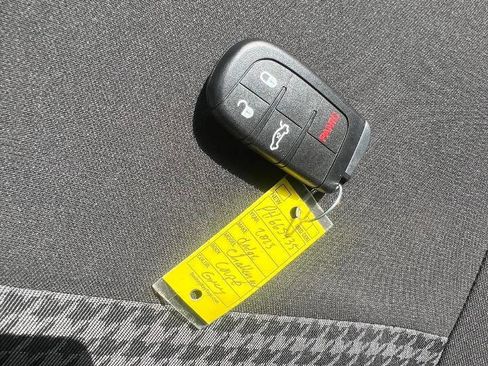 Used 2023 Dodge Challenger R/T image 15