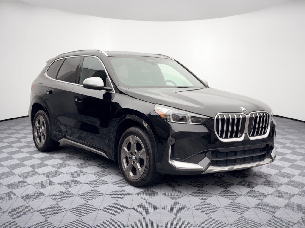 Used 2024 BMW X1 xDrive28i w/ Convenience Package AWD/4WD image 7