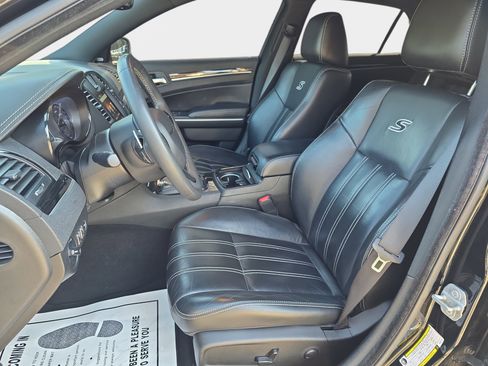 Used 2023 Chrysler 300 S RWD image 12
