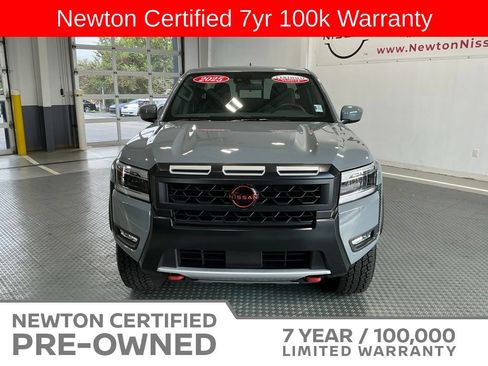 Used 2025 Nissan Frontier PRO-4X AWD/4WD image 26