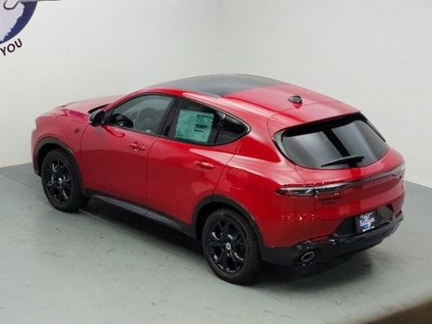 New 2024 Dodge Hornet R/T Plus w/ R/T Blacktop Package image 11