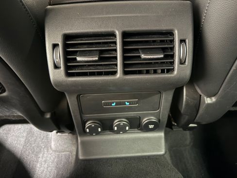 Used 2020 Jaguar F-PACE Prestige image 46