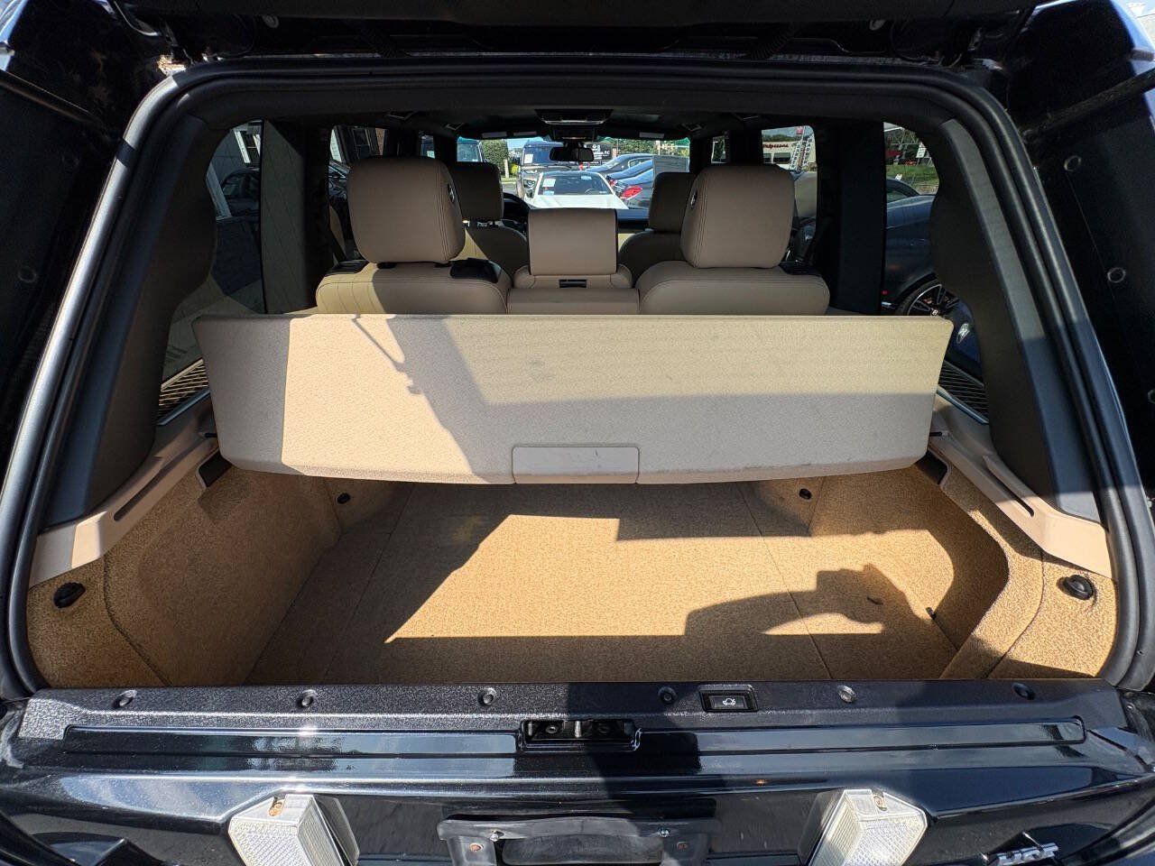 Used 2012 Land Rover Range Rover HSE AWD/4WD image 30