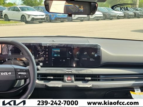 New 2026 Kia K4 EX FWD image 17