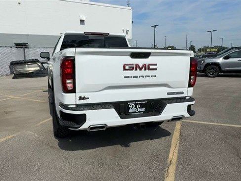 New 2026 GMC Sierra 1500 Elevation w/ Elevation Premium Package image 7