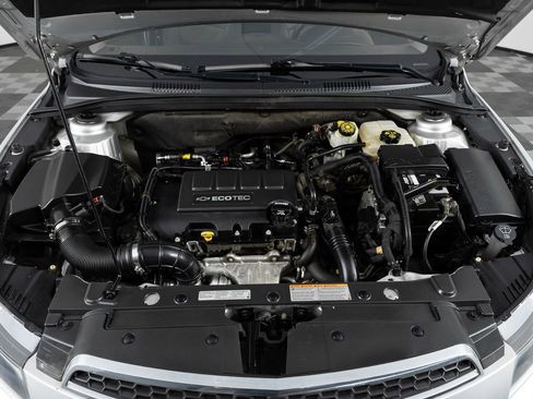 Used 2012 Chevrolet Cruze LT w/ RS Package image 39