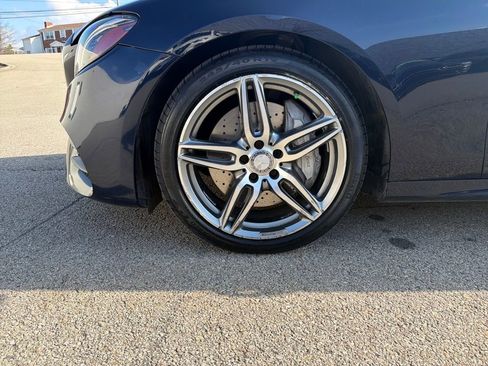 Used 2017 Mercedes-Benz E 300 E 300 image 25