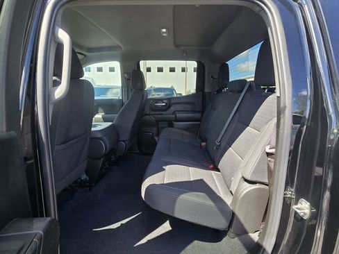 Used 2023 Chevrolet Silverado 1500 Custom image 16