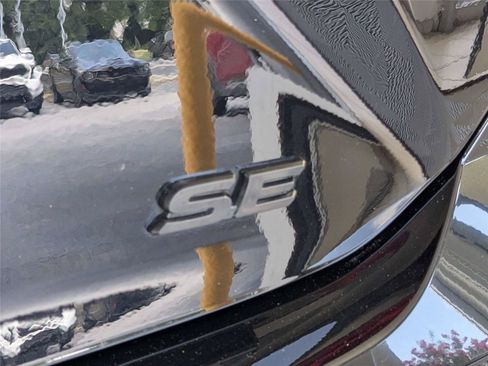 Certified 2025 Toyota Camry SE FWD image 9