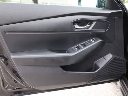 Used 2025 Honda Accord LX image 12