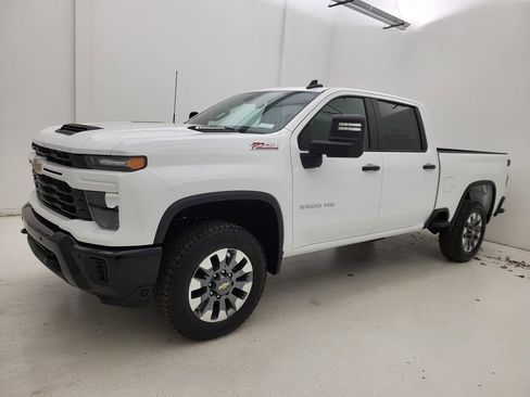New 2026 Chevrolet Silverado 2500 Custom w/ Custom Value Package image 16