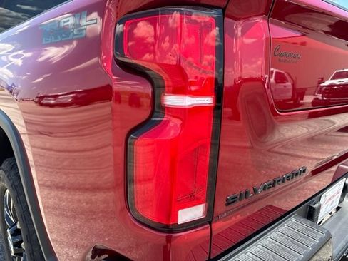 Used 2025 Chevrolet Silverado 2500 LTZ w/ LTZ Plus Package AWD/4WD image 11