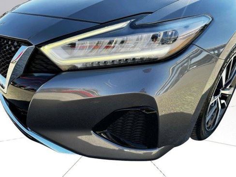 Used 2019 Nissan Maxima 3.5 S w/ Floor Mat Group FWD image 12