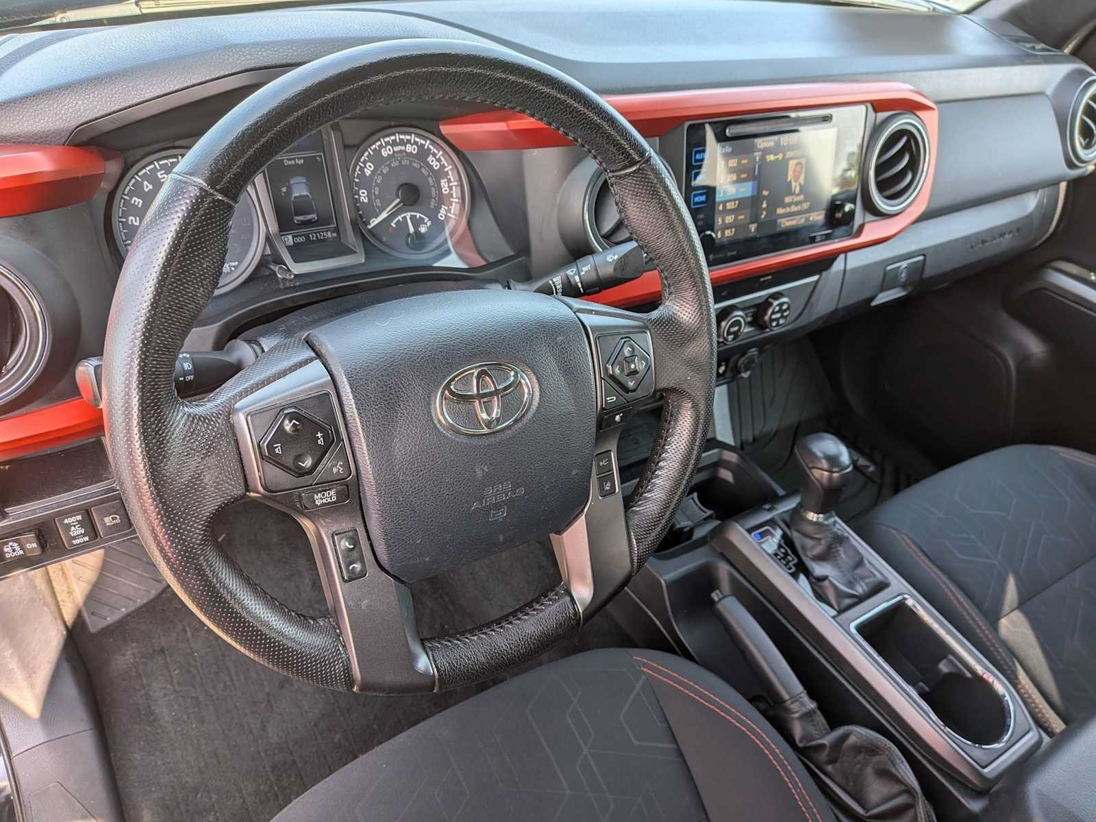 Used 2019 Toyota Tacoma TRD Sport AWD/4WD image 14