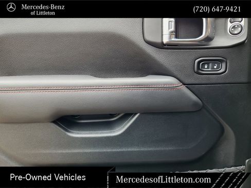 Used 2021 Jeep Wrangler Unlimited Rubicon w/ LED Lighting Group AWD/4WD image 23