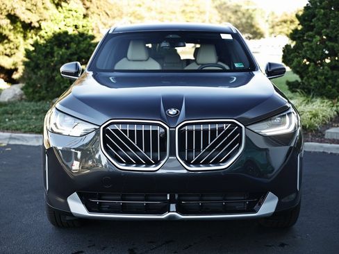 New 2026 BMW X3 xDrive30 w/ Premium Package image 12