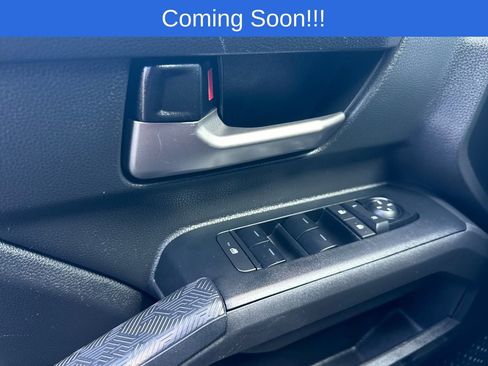 Used 2024 Toyota Tacoma TRD Sport image 11