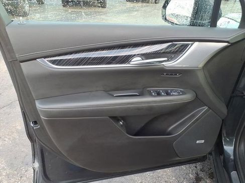 Certified 2023 Cadillac XT6 Premium Luxury w/ Technology Package image 26