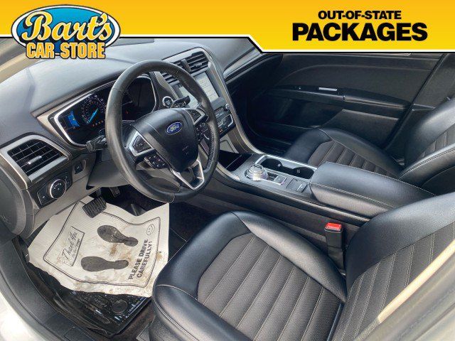 Used 2017 Ford Fusion SE w/ Equipment Group 201A FWD image 28