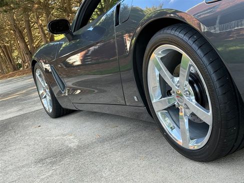 Used 2009 Chevrolet Corvette Coupe RWD image 28