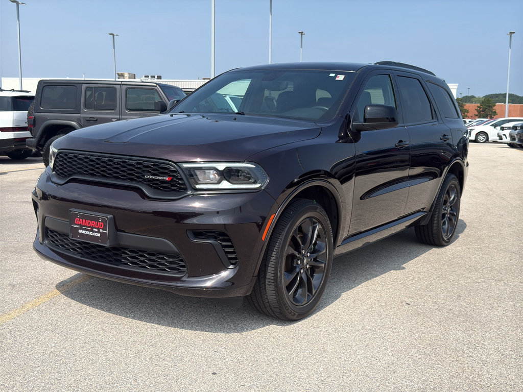 Used 2025 Dodge Durango GT w/ Blacktop Package AWD/4WD image 2