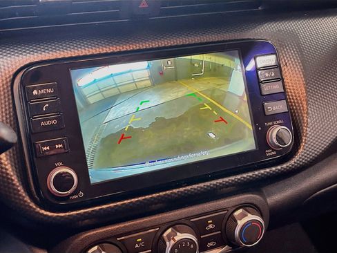 Used 2024 Nissan Kicks SV FWD image 12