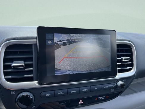 New 2026 Hyundai Venue SEL FWD image 23