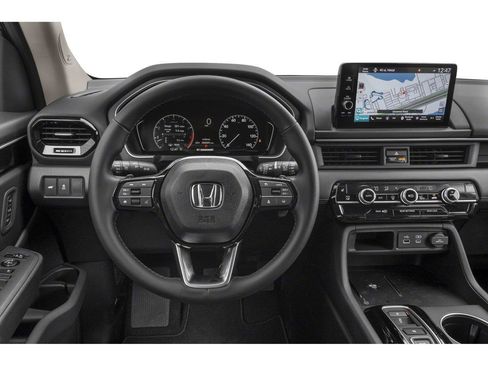 Used 2023 Honda Pilot Touring image 4