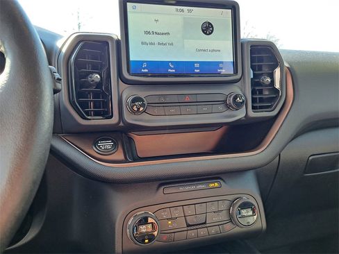 Used 2021 Ford Bronco Sport Outer Banks image 10