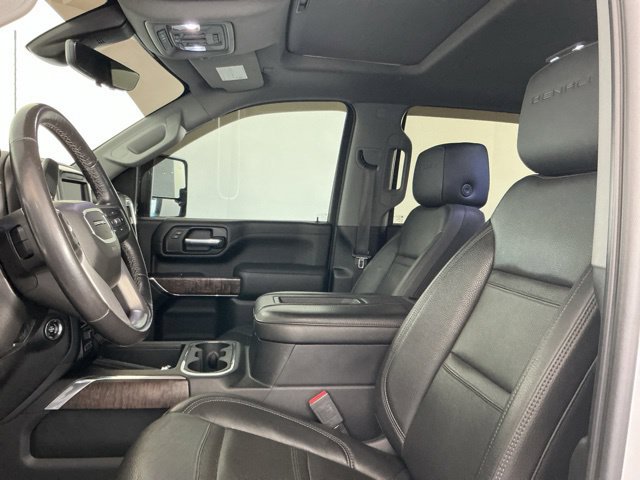Used 2020 GMC Sierra 3500 Denali w/ Denali Ultimate Package AWD/4WD image 10