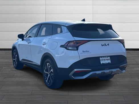 Used 2023 Kia Sportage EX image 6