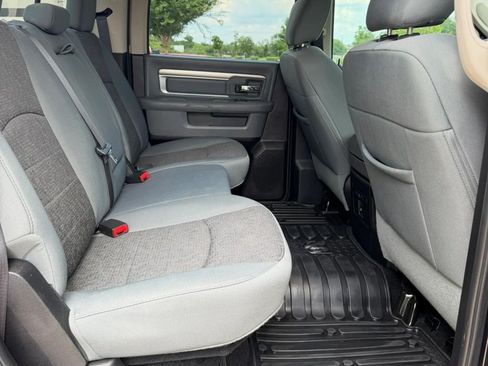Used 2016 RAM 1500 Lone Star RWD image 9