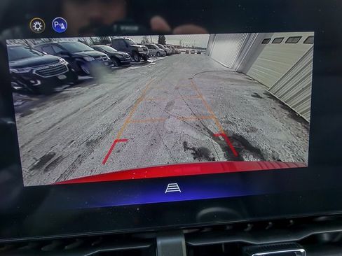 New 2026 Chevrolet Equinox LT w/ LPO, Floor Liner Package image 23