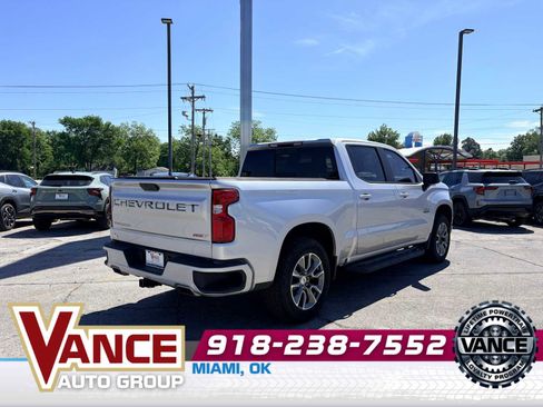 Used 2020 Chevrolet Silverado 1500 RST w/ Texas Edition AWD/4WD image 7