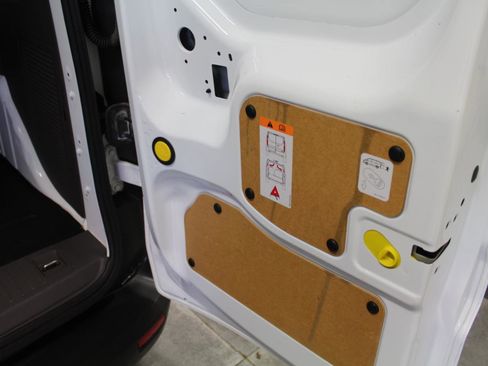 Used 2020 Ford Transit Connect XL FWD image 28