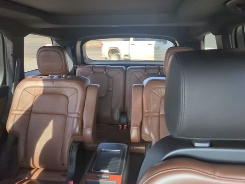 Used 2020 Lincoln Aviator Reserve w/ Equipment Group 201A image 32