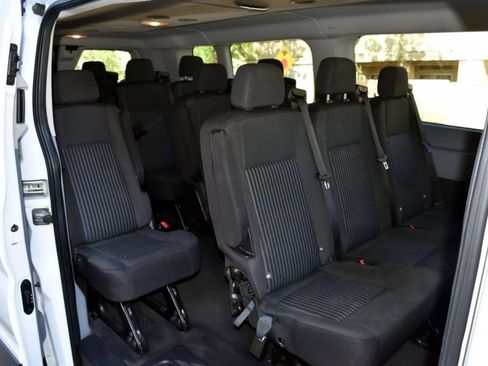 Used 2017 Ford Transit 350 XLT image 23