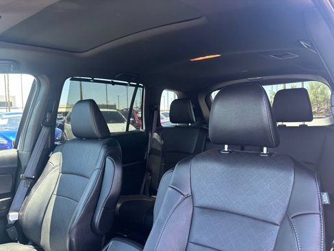Used 2023 Honda Passport Elite image 17
